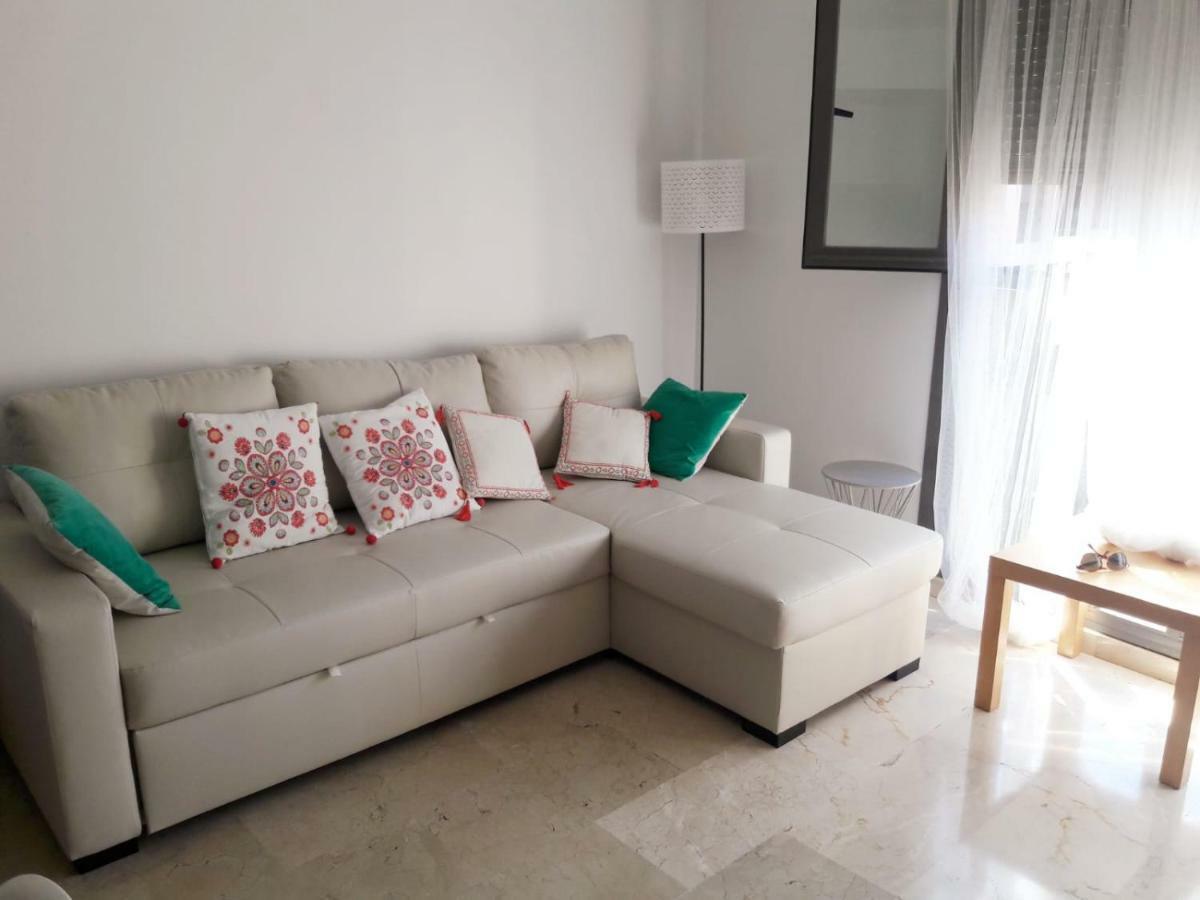 Bel Appartement Au Centre Ville Et De La Plage Ceuta Esterno foto