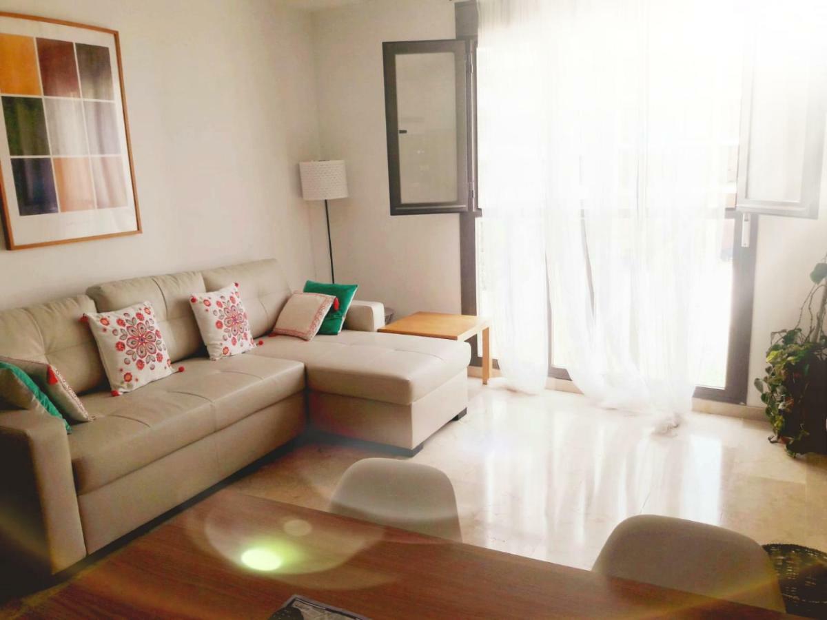 Bel Appartement Au Centre Ville Et De La Plage Ceuta Esterno foto